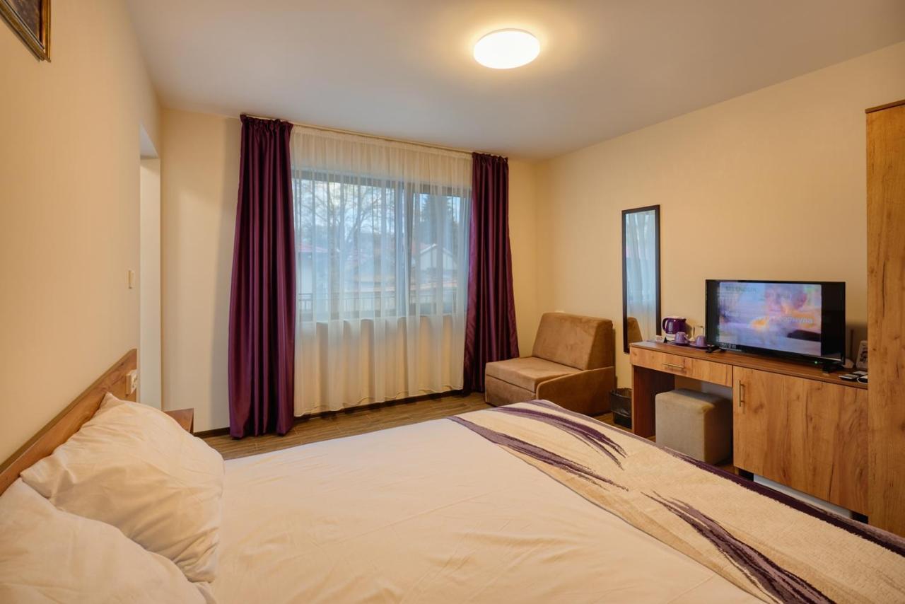 Комплекс Колонада Hotel Hisarya Ngoại thất bức ảnh